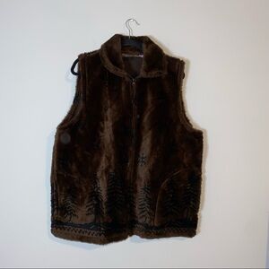 Cobblestone Canyon Vintage Brown Faux Fur Zipper Vest